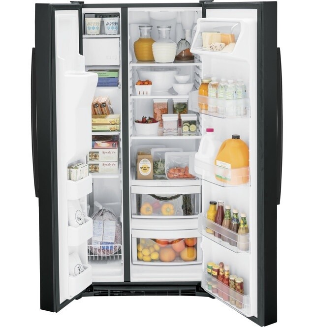 GE 23 Cu Ft Side x Side Refridgerator Black