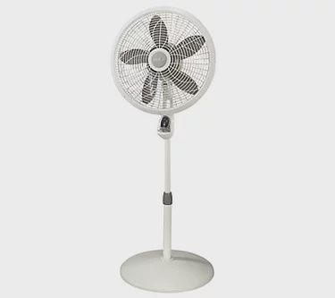 Lasko 18" Stand Fan /w Remote White