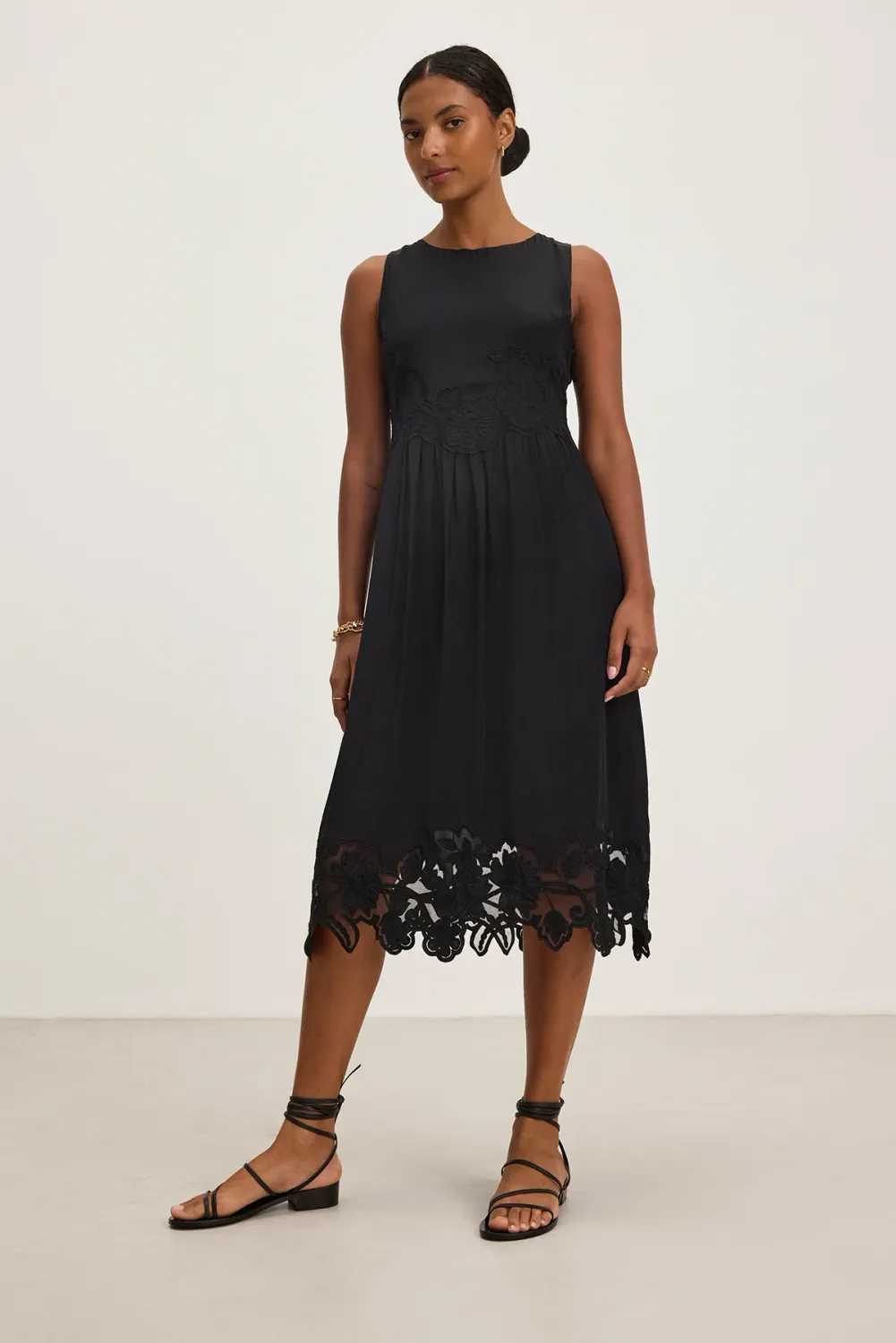 Velvet Bianca Viscose Black Lace Dress