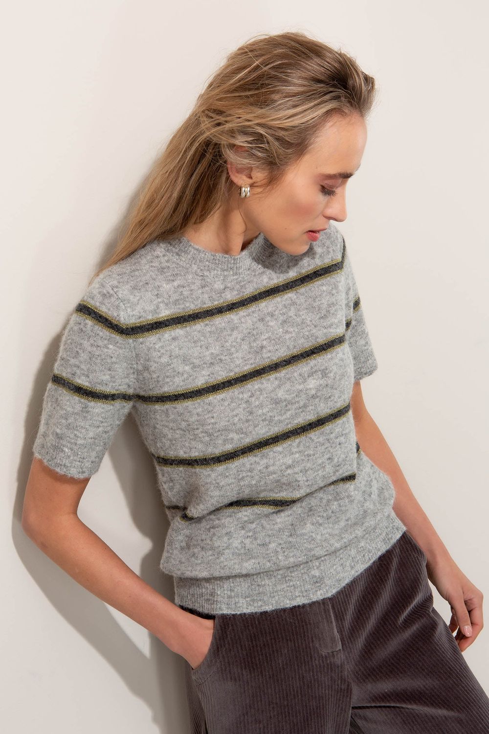 Catnoir Short-sleeved knitted Short Sleeve Sweater