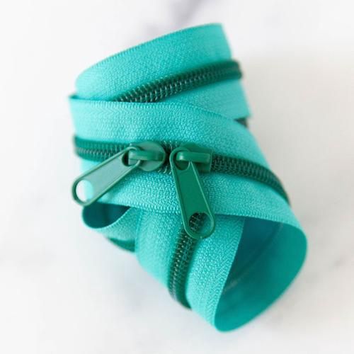 30" Zipper Turquoise