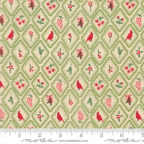 Holiday Cheer Christmas Charm Mistletoe