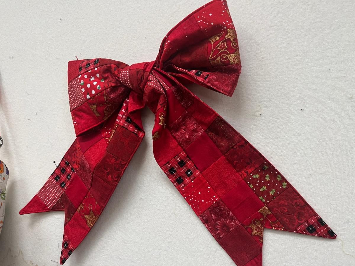 Ten Sisters Door Bow Class: 2 Sessions (Fridays) 10/23 &amp; 10/30: 10:00am - 2:00pm PLEASE CALL THE STORE TO SIGN UP.  THE WEBSITE DOES NOT CHARGE THE FEE CORRECTLY.