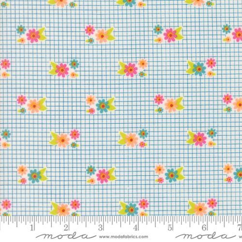 Makers Delight Tiny Floral Grid Breeze