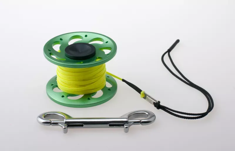 RiFF Reel 15 m Alu grün / Flachschnur gelb RiFF Reel 15 m Alu grün / Flachschnur gelb