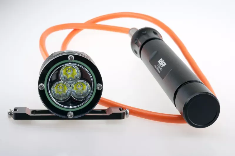 RiFF Tanklampe CDL MK3 (3600 Lumen) RiFF Tanklampe CDL MK3 (3600 Lumen)