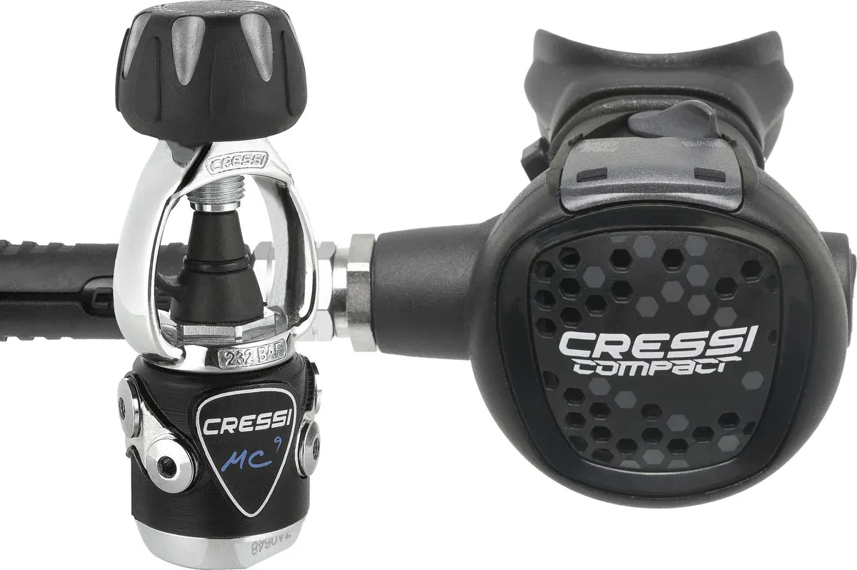Cressi MC9/Compact Atemregler INT