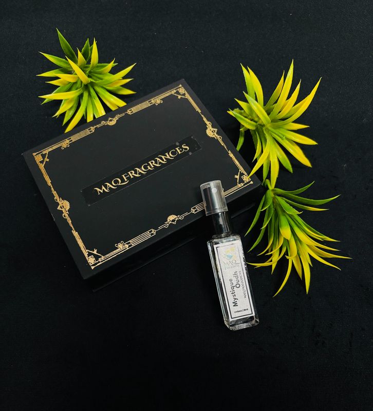 Mystique Oudh - Pocket Perfume