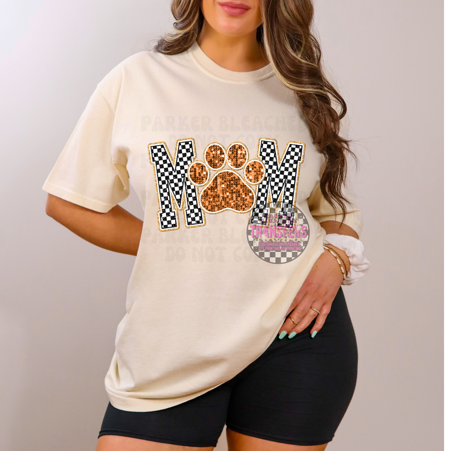DOG MOM