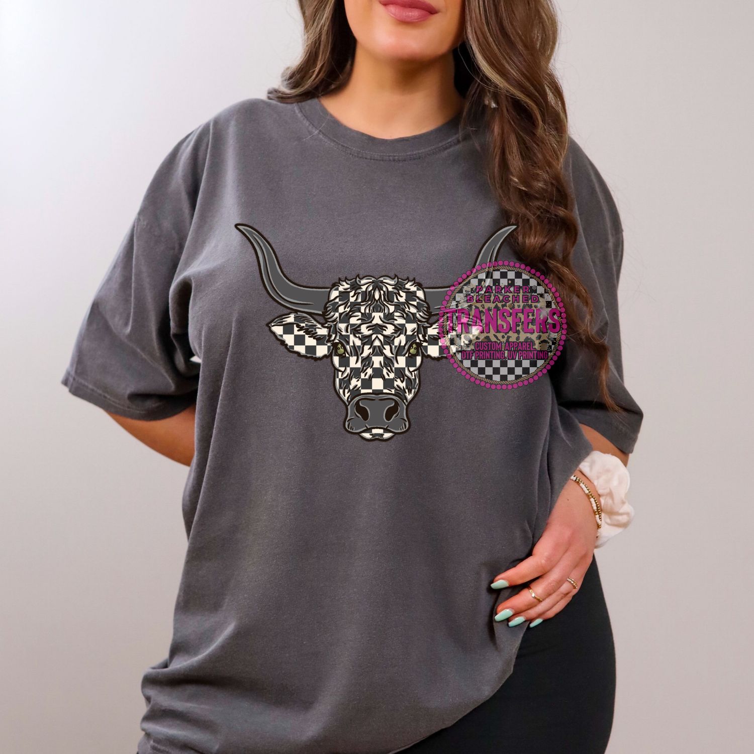 CHECKERED BULL