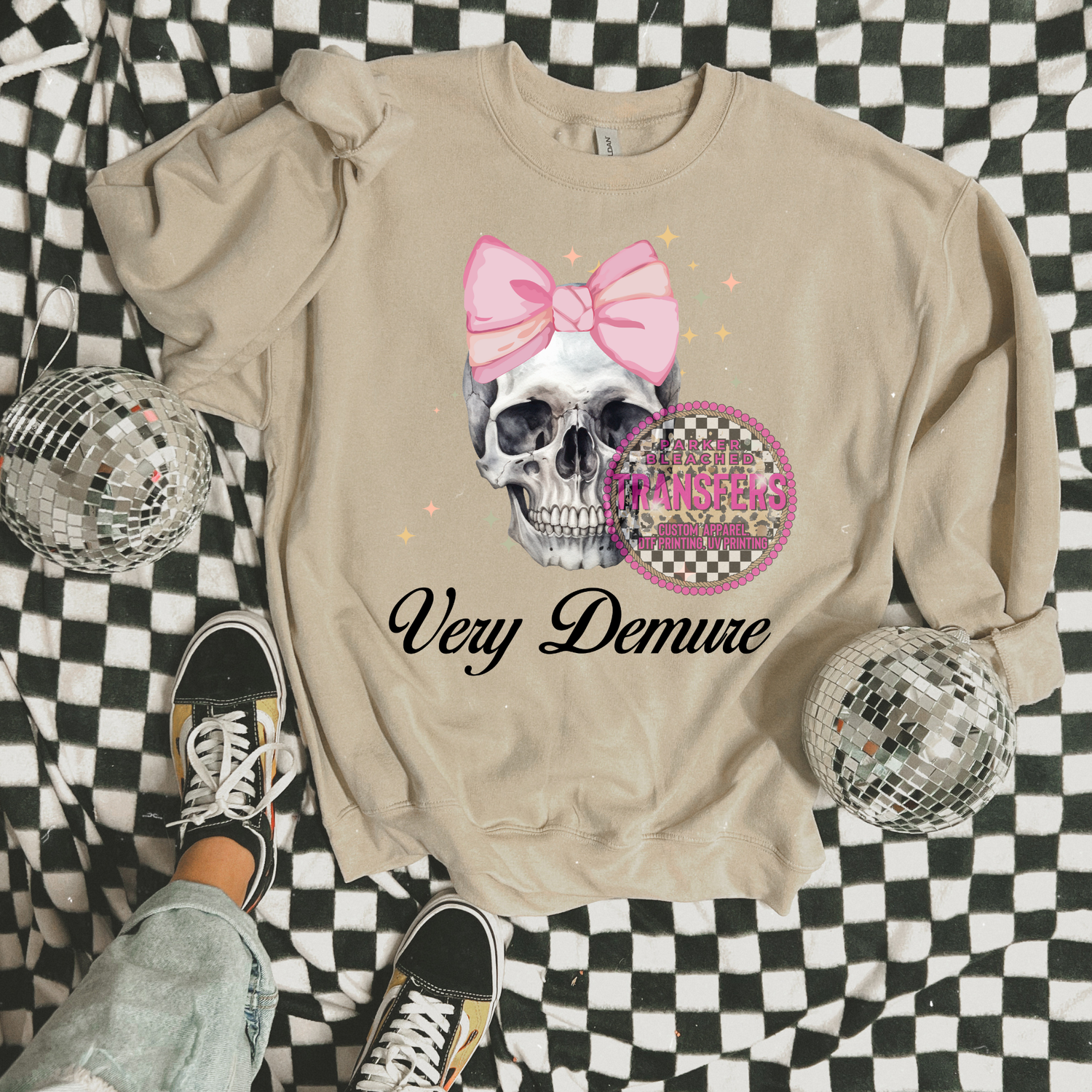 VERY DEMURE SKULL