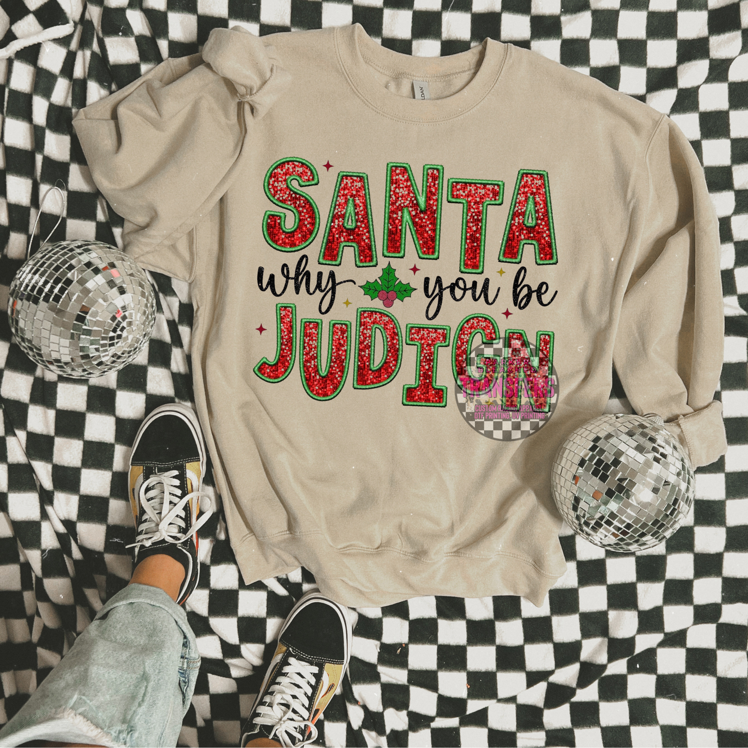 SANTA WHY YOU BE JUDIGN
