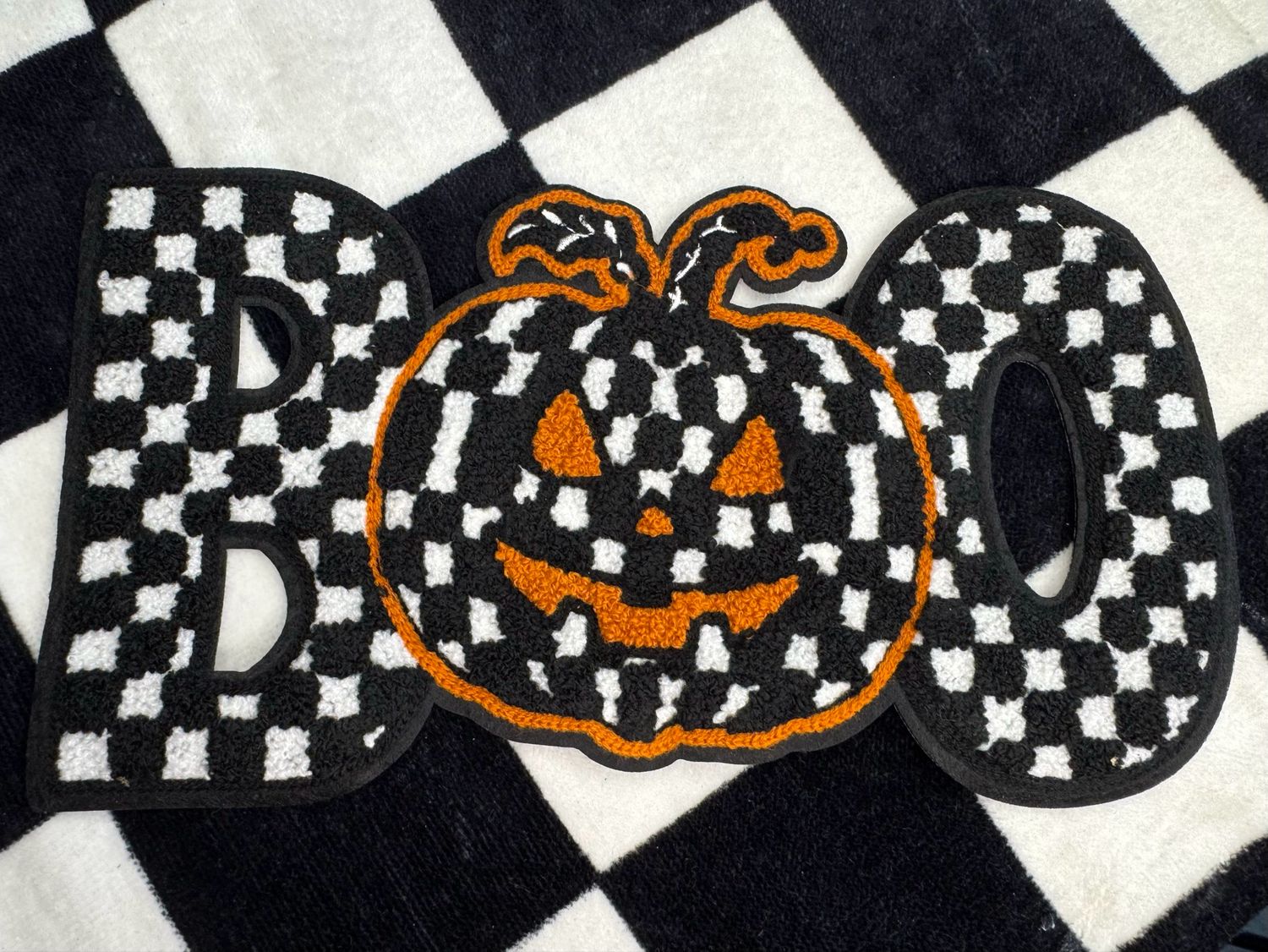 CHECKERED BOO