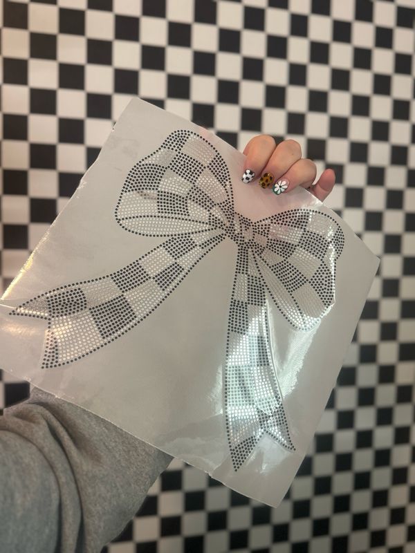 CHECKERED BOW