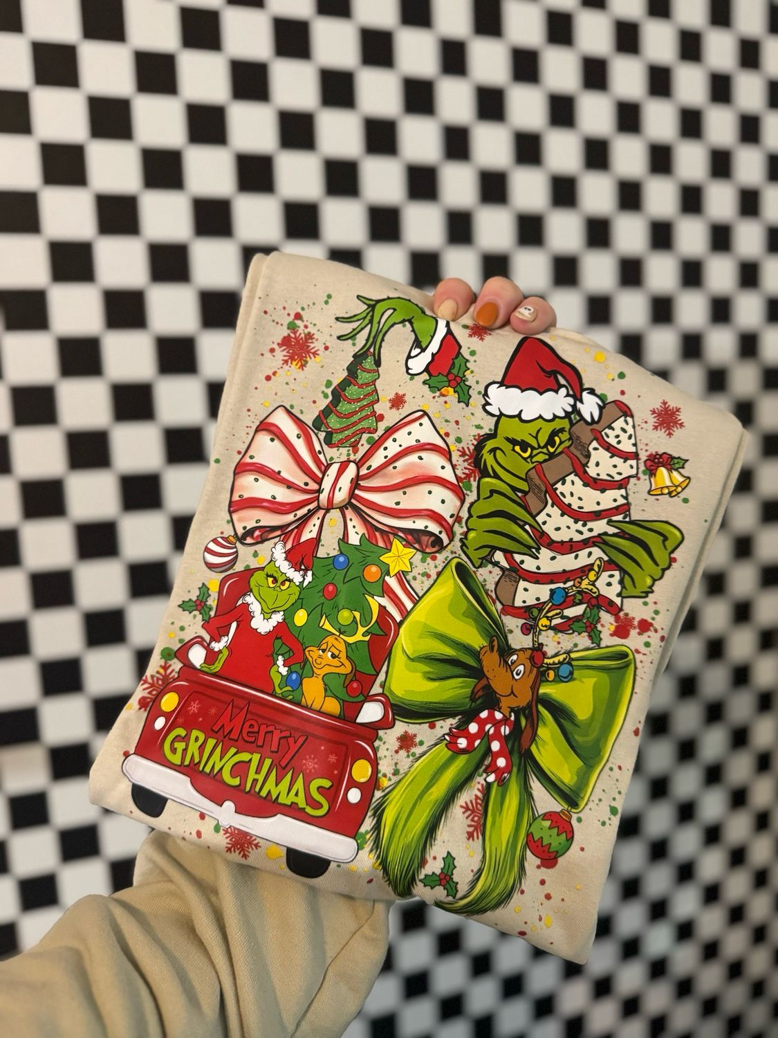 GRINCHY Comfort Color Tee