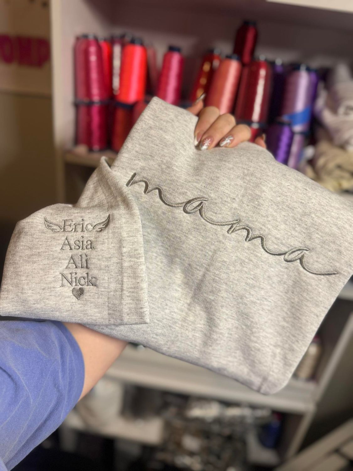Embroidered Mama Sweatshirt