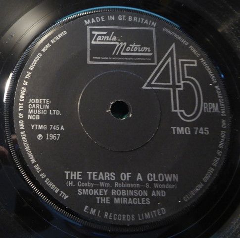 The Miracles - The Tears Of A Clown (7", Single, Sol) (Very Good (VG))