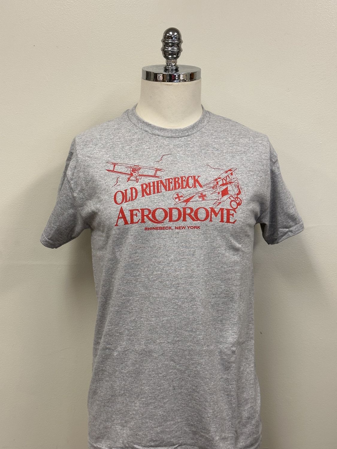 Red Dogfight Adult T-Shirt, Style: T-Shirt/ Grey, Size: Sm