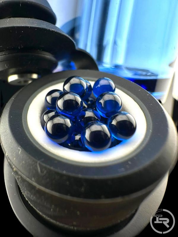 Iridescent Glass, 4mm Pearl, Blue Sapphire