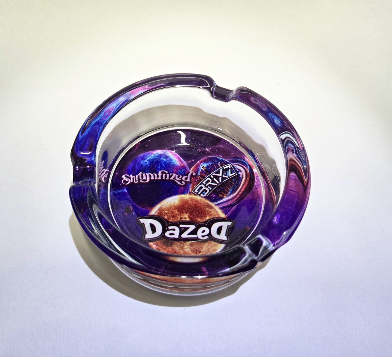 Ashtray (Dazed, Shrumfuzed, Brixz)
