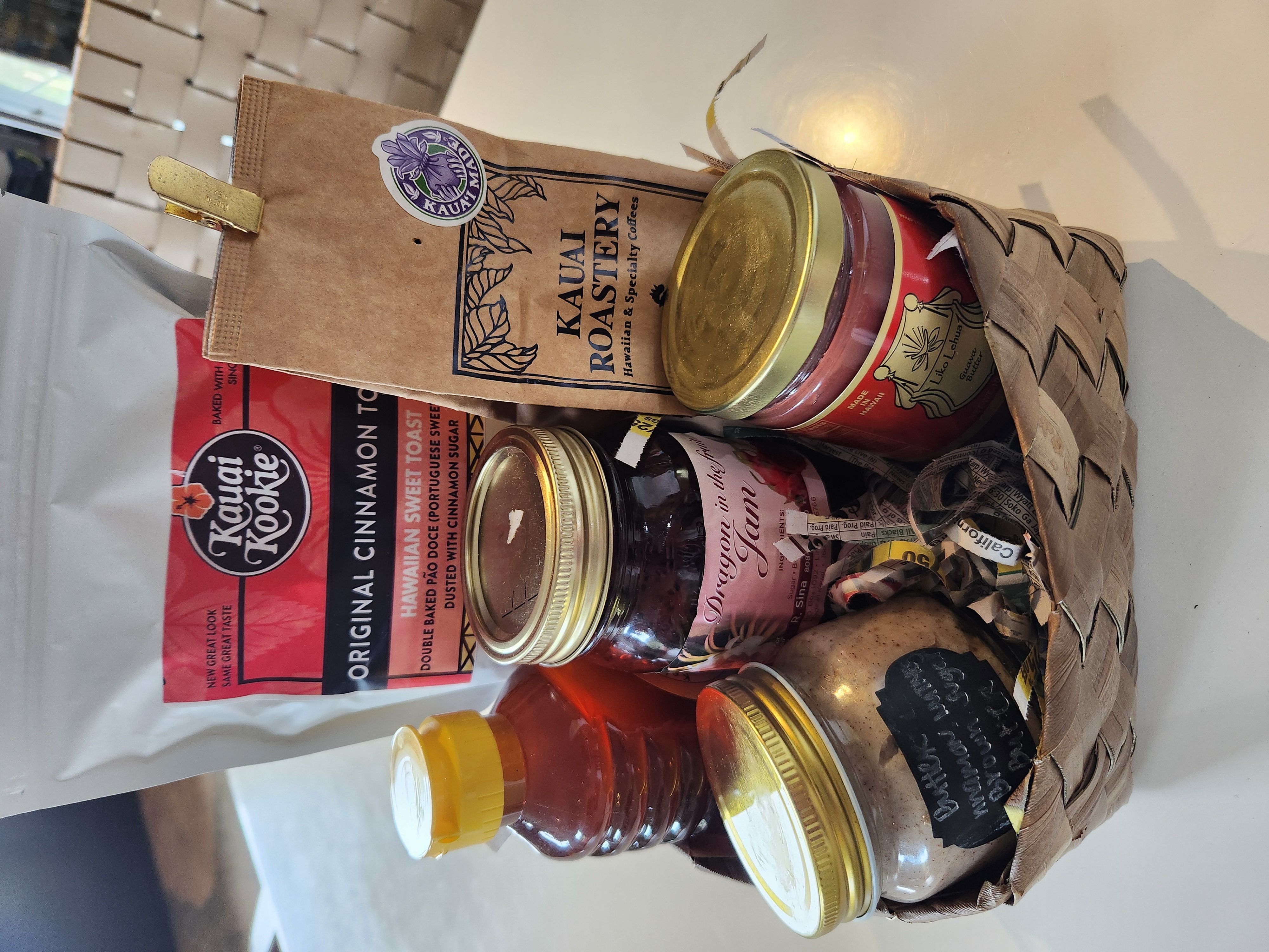 Island Treats Basket