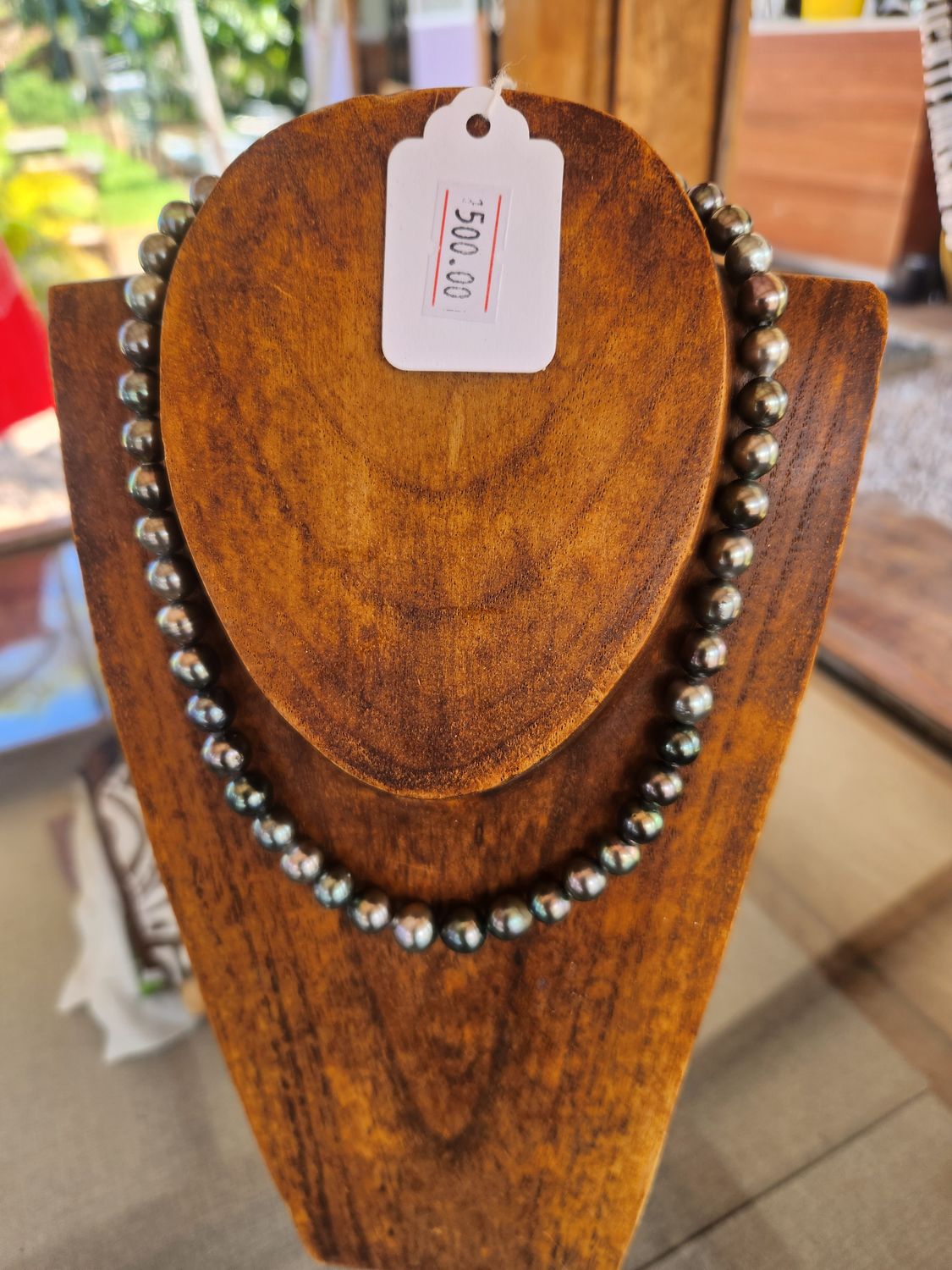 single strand 41 pearls tahitian pearls