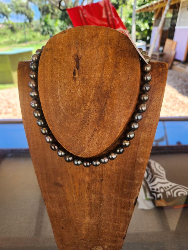 single strand 47 pearl necklace