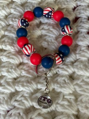 Silicone bead wristlet keychains