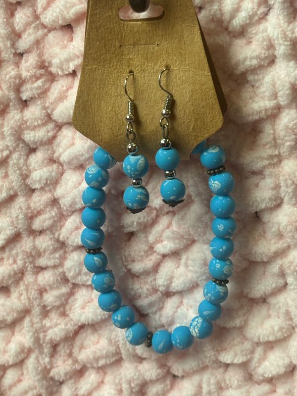 Bead Earrings and Bracelets Set