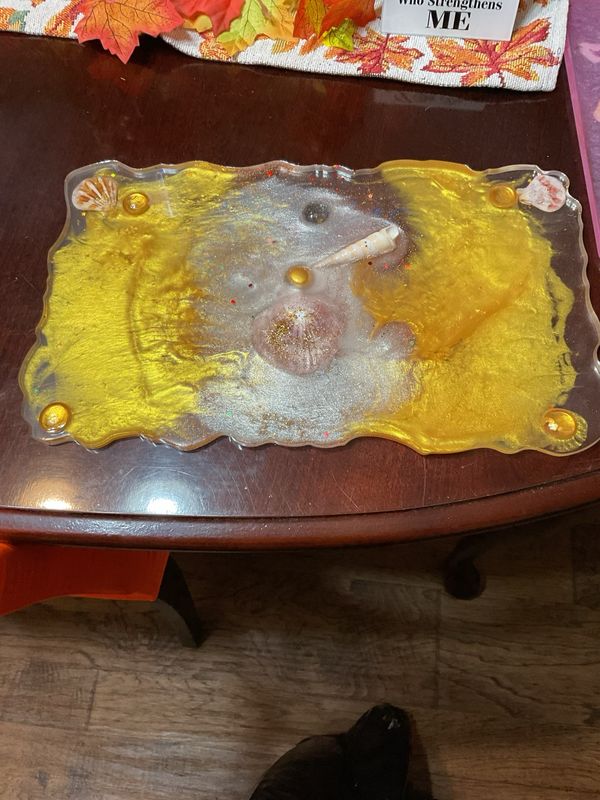 Resins Trays , Coasters And Dish