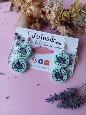 Pansy Wonderland - Double Dangle