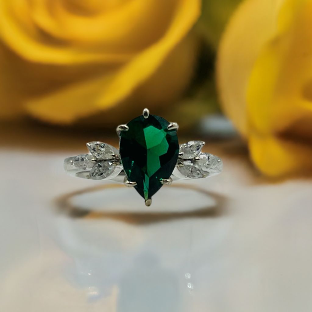 2ct Created Emerald &amp; Moissanite ring 10K