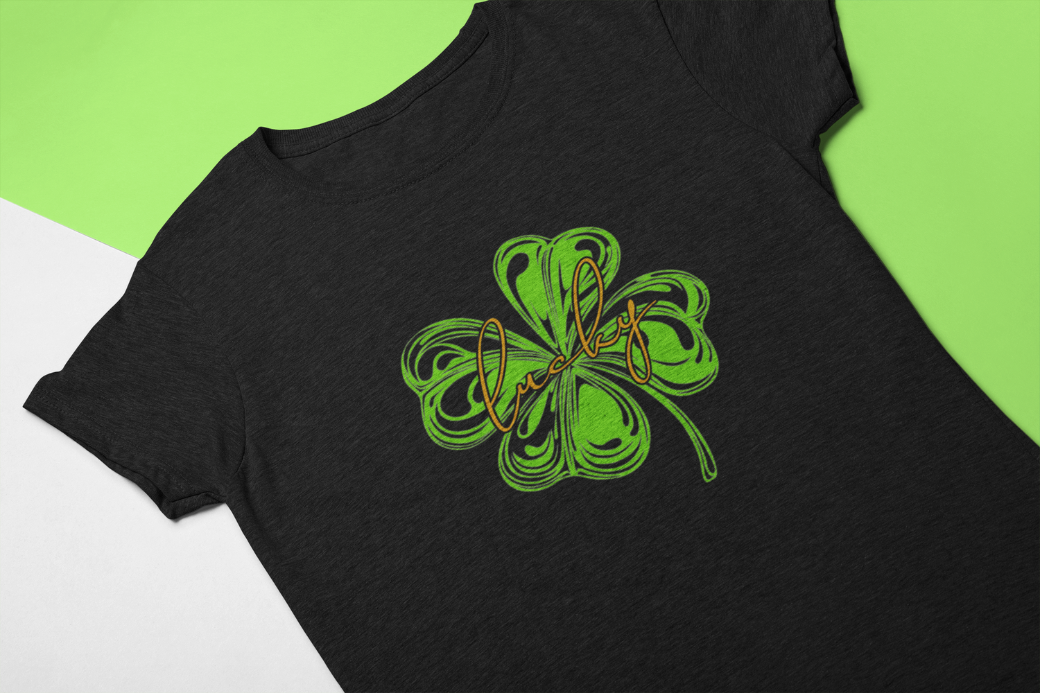 Love is in the Air - St. Patrick&#39;s Day T-Shirt