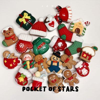 Sneaker&amp; Croc charm / jibbitz (C01-22) Christmas Hats Mitten Socks Gingerbread Man