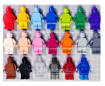 Monochrome minifigure - multicolor