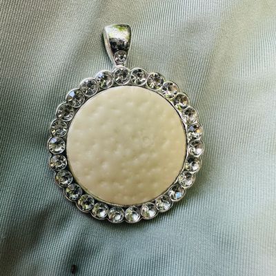 Anhänger „crystal medallion“