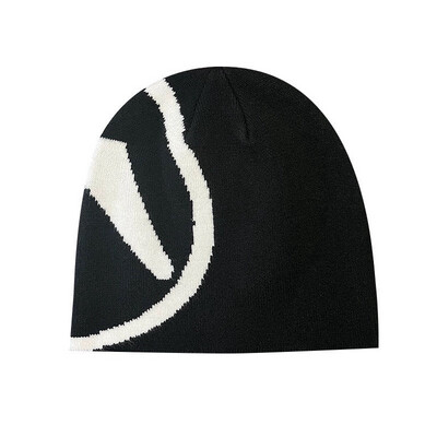 Twin Logo Edgeless Knit Hat