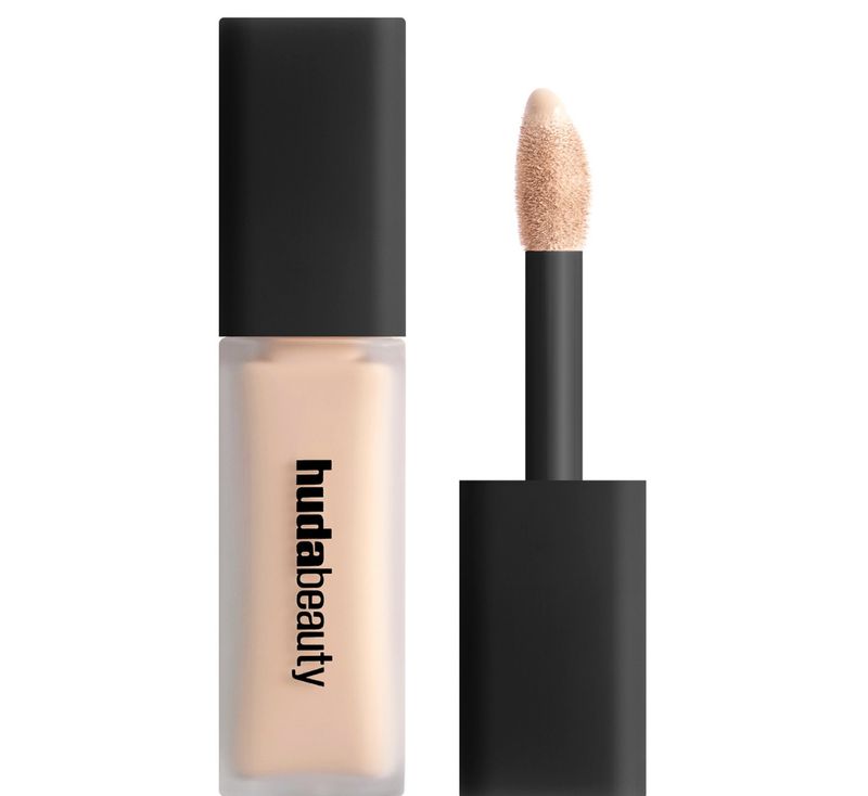 HUDA BEAUTY FAUXFILTER Luminous Matte Liquid Concealer Anticernes liquide