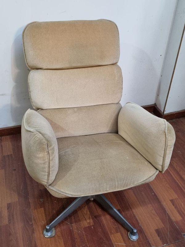 (L800) Espectacular Sillón De Diseño Tipo Herman Miller Años 70&#39;s  (75x80x90)