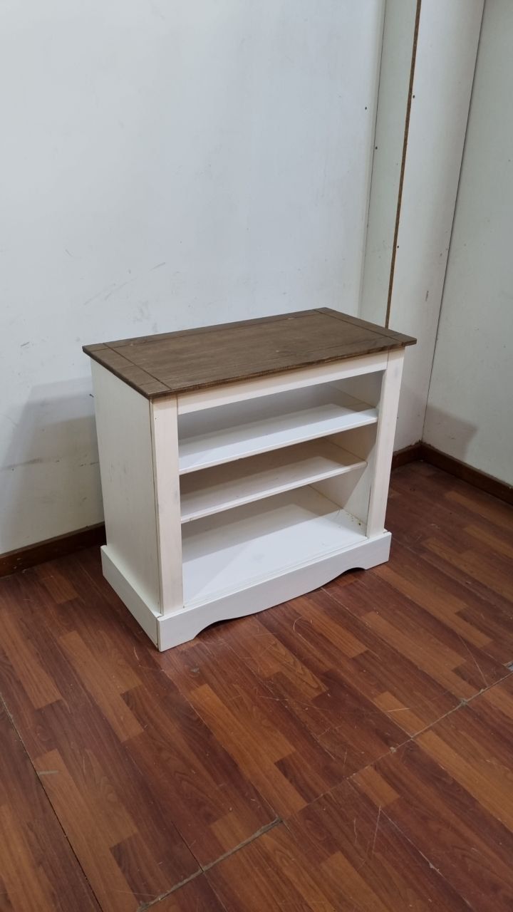 (L784) Aparador Bajo O Mesa Auxiliar En Madera Maciza (85x43x78)