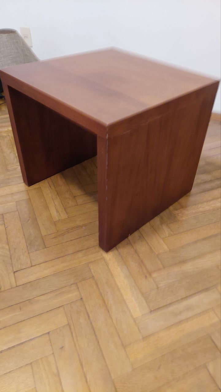 (L1017) Mesa Ratona Minimalista 55x55 alto alto 50