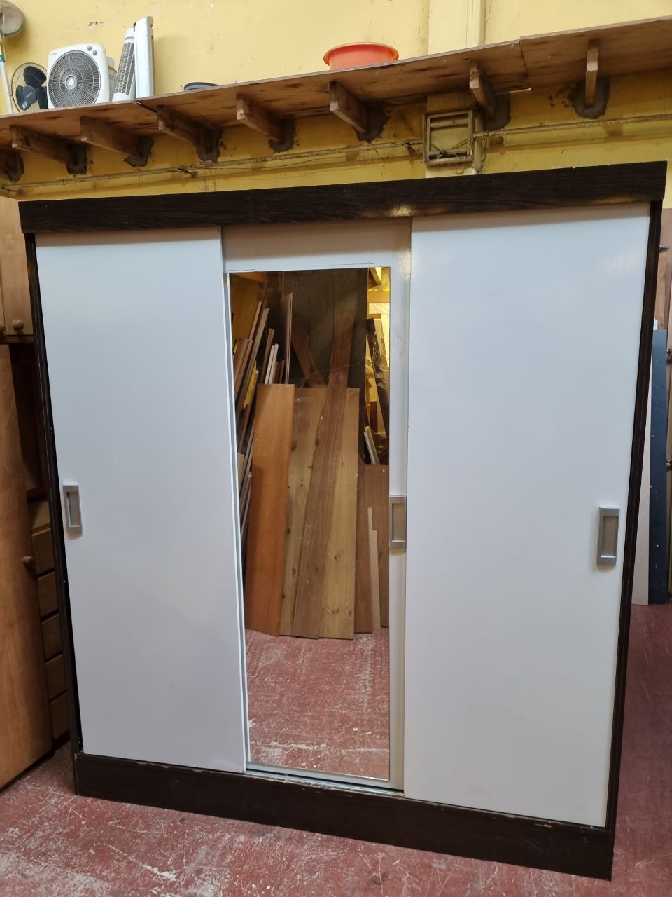 (L619) Ropero Placard Tres Puertas Corredizas Con Espejo 179×52×200