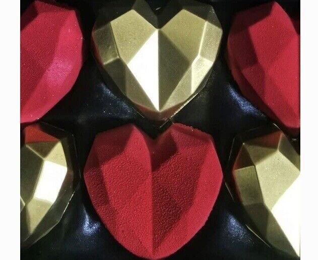 BWB Geometric Small Heart 4 Cavities 3 Part Mold