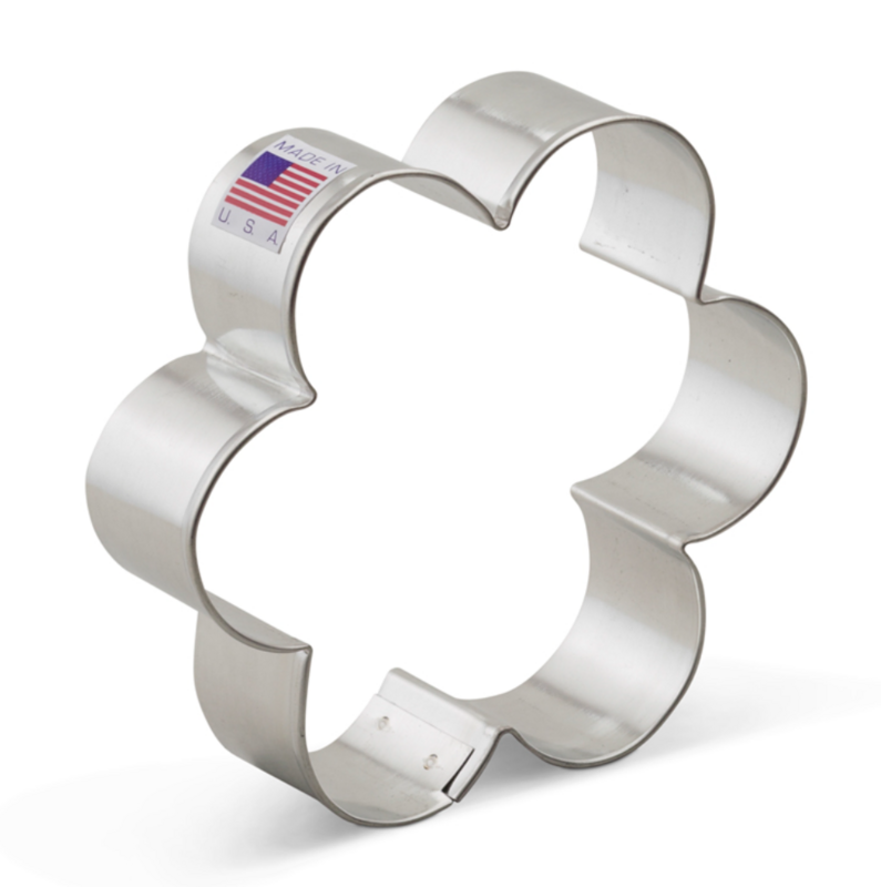 AC Cookie Cutter Scalloped Edge