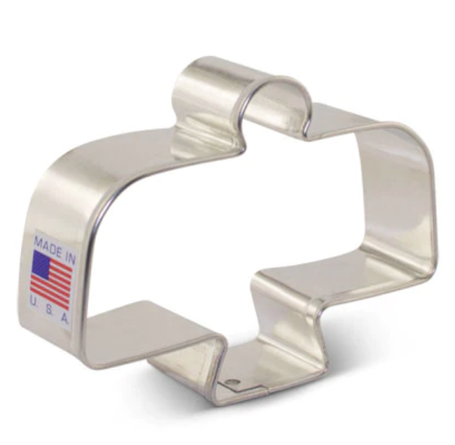 AC Cookie Cutter Wide Cake