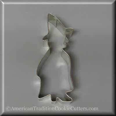 AT Cookie Cutter Standing Witch 5&quot;
