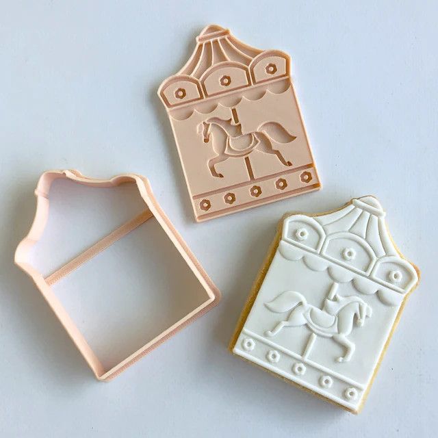 CCC Carousel Cutter &amp; Embosser Set (Little Biskut)