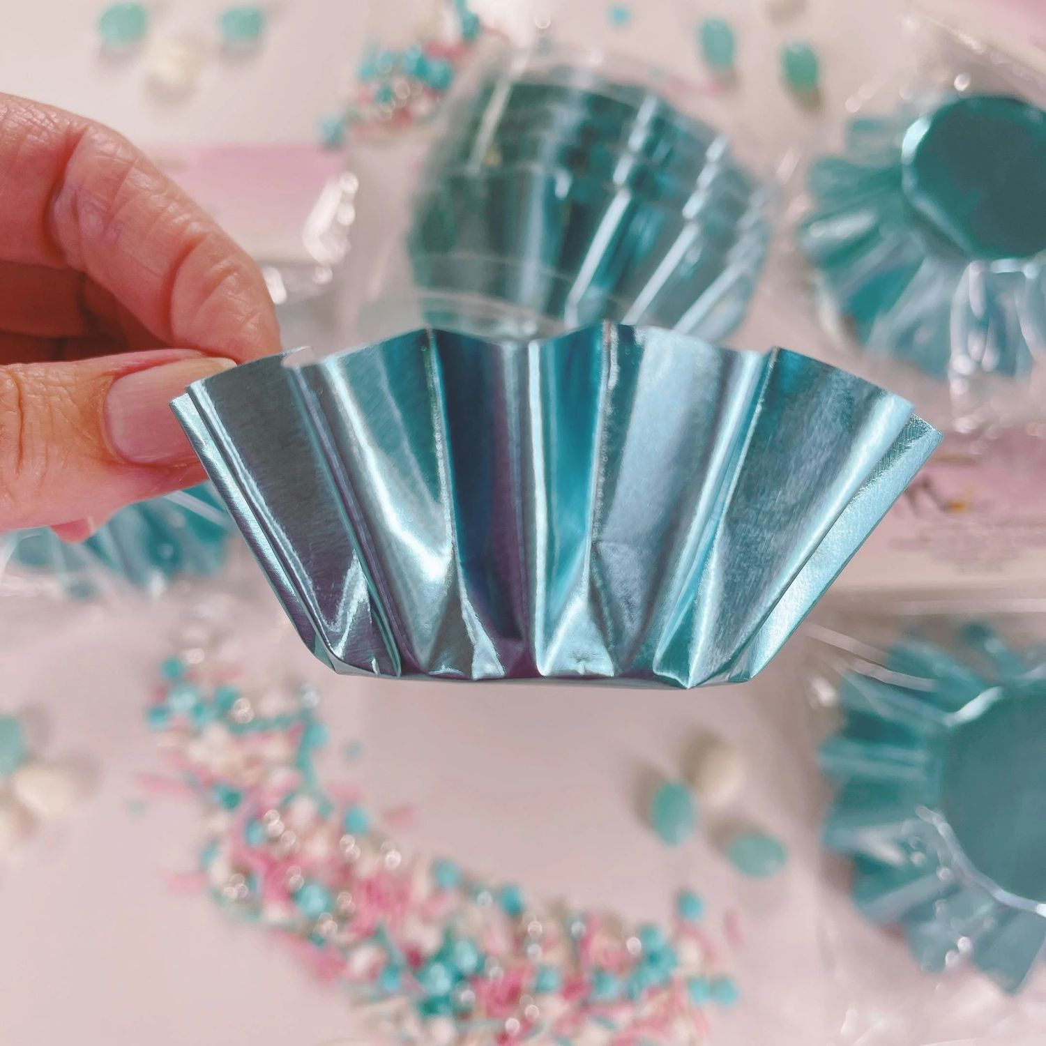 More Cuppies Powder Puff Blue Foil 24 Pack