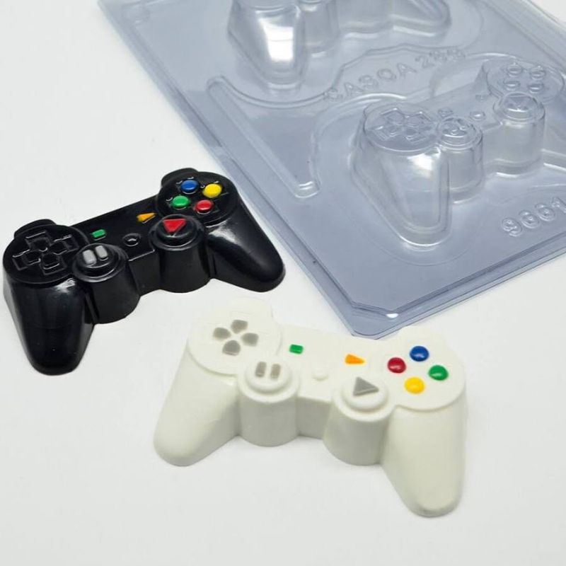 BWB Game Control 3 Part Mold