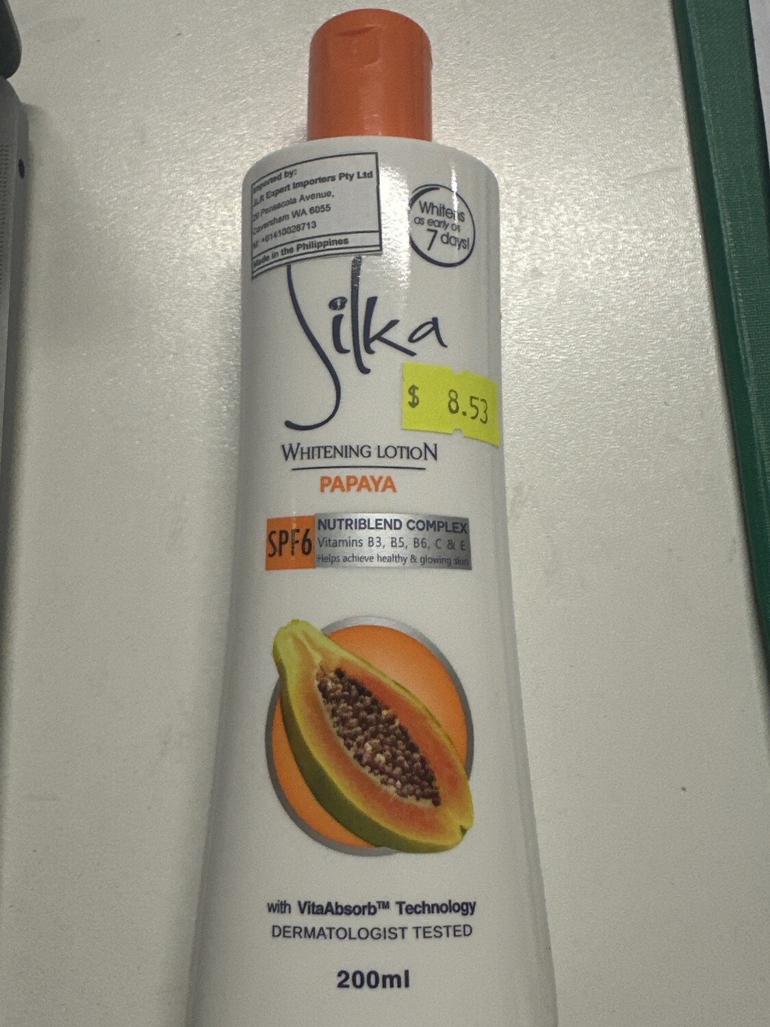 *SILKA WHITENING LOTION PAPAYA 200ml